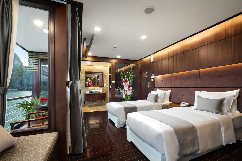 Orchid Suite with Balcony